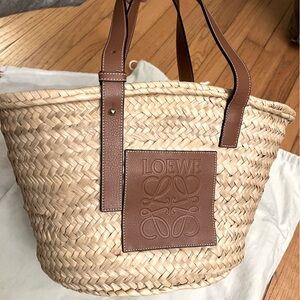 100% Authentic Loewe Raffia tote bag